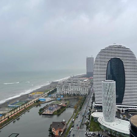 Orbi City Luxury Suiteバトゥーミ エクステリア 写真