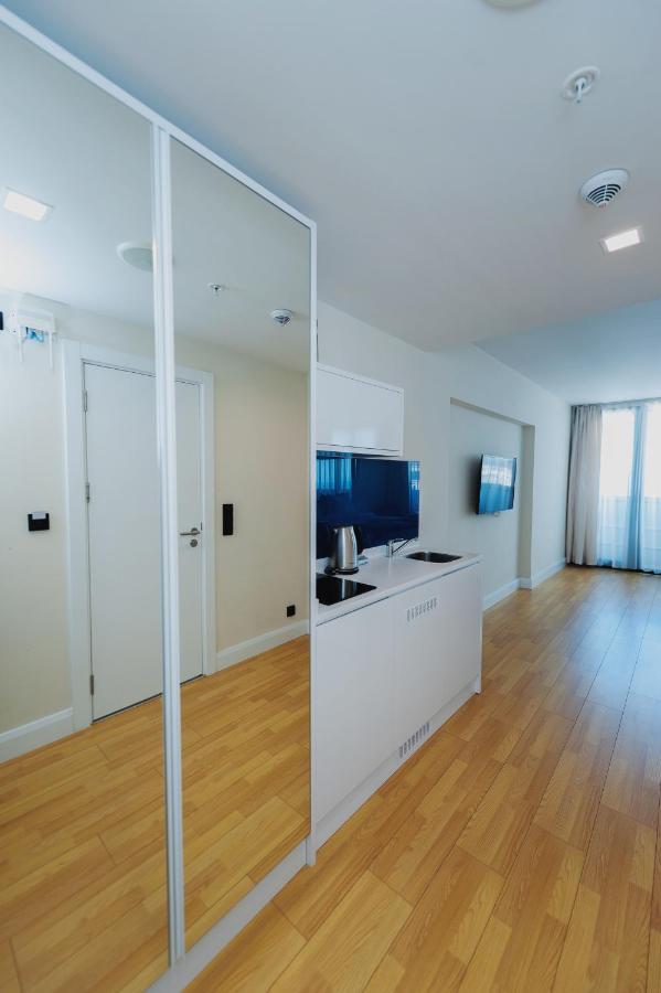 Orbi City Luxury Suiteバトゥーミ エクステリア 写真